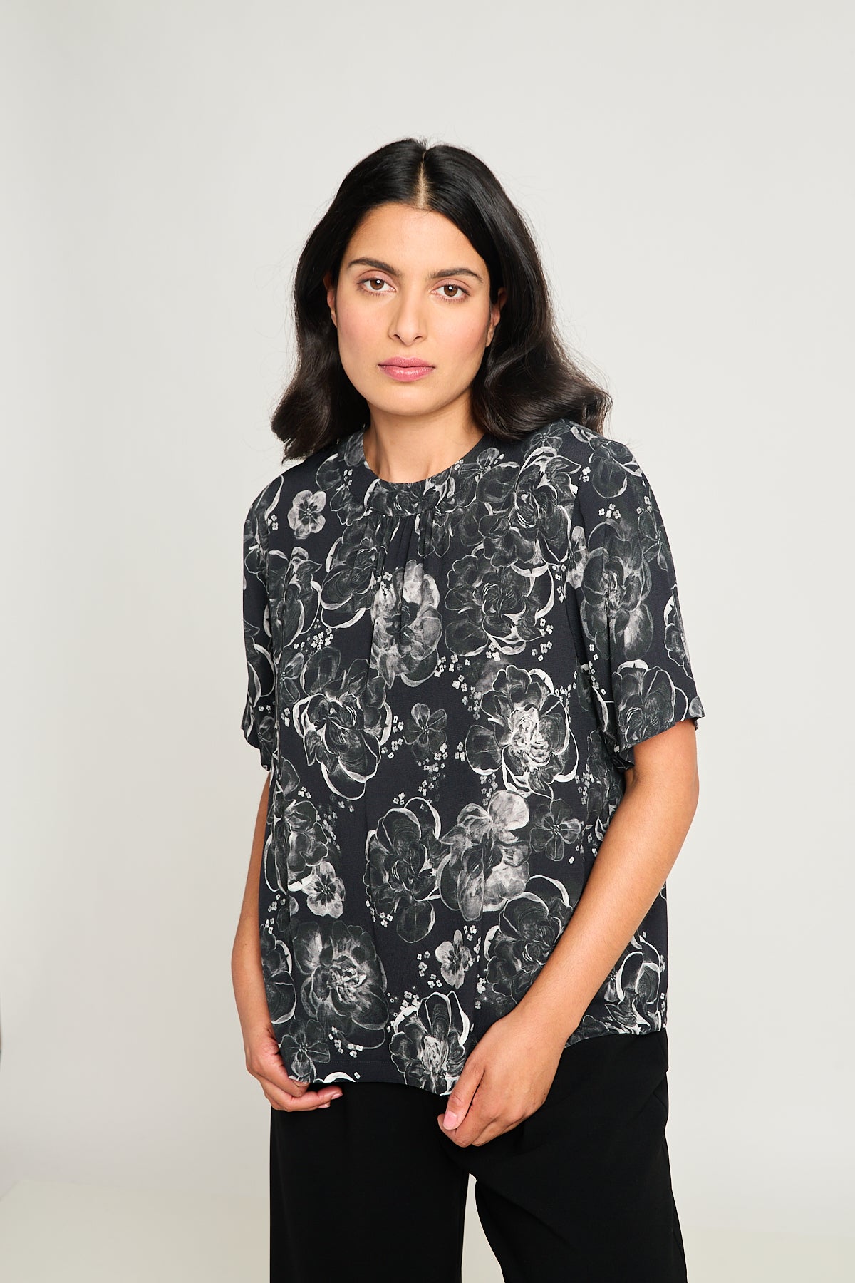 Peony tee - Black