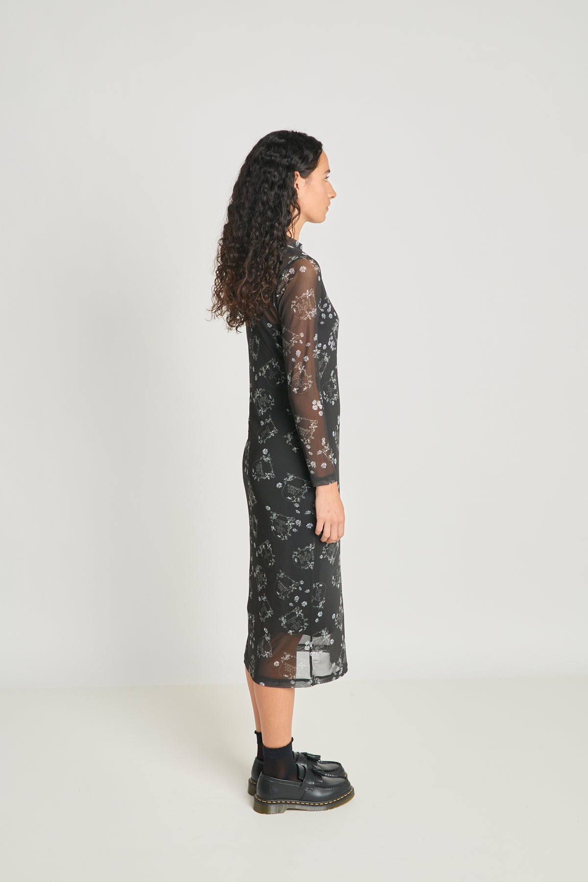 Death becomes her dress