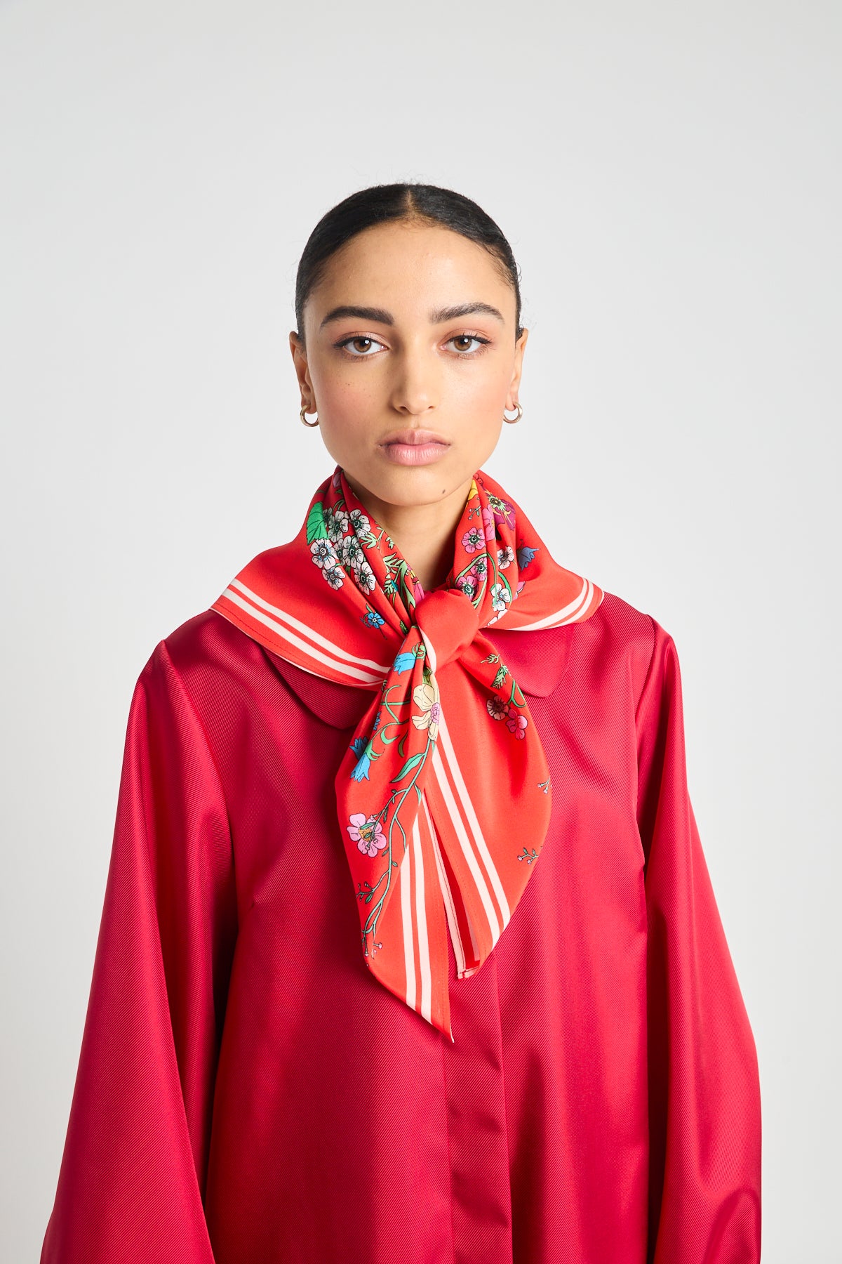 Doom and bloom scarf - Red