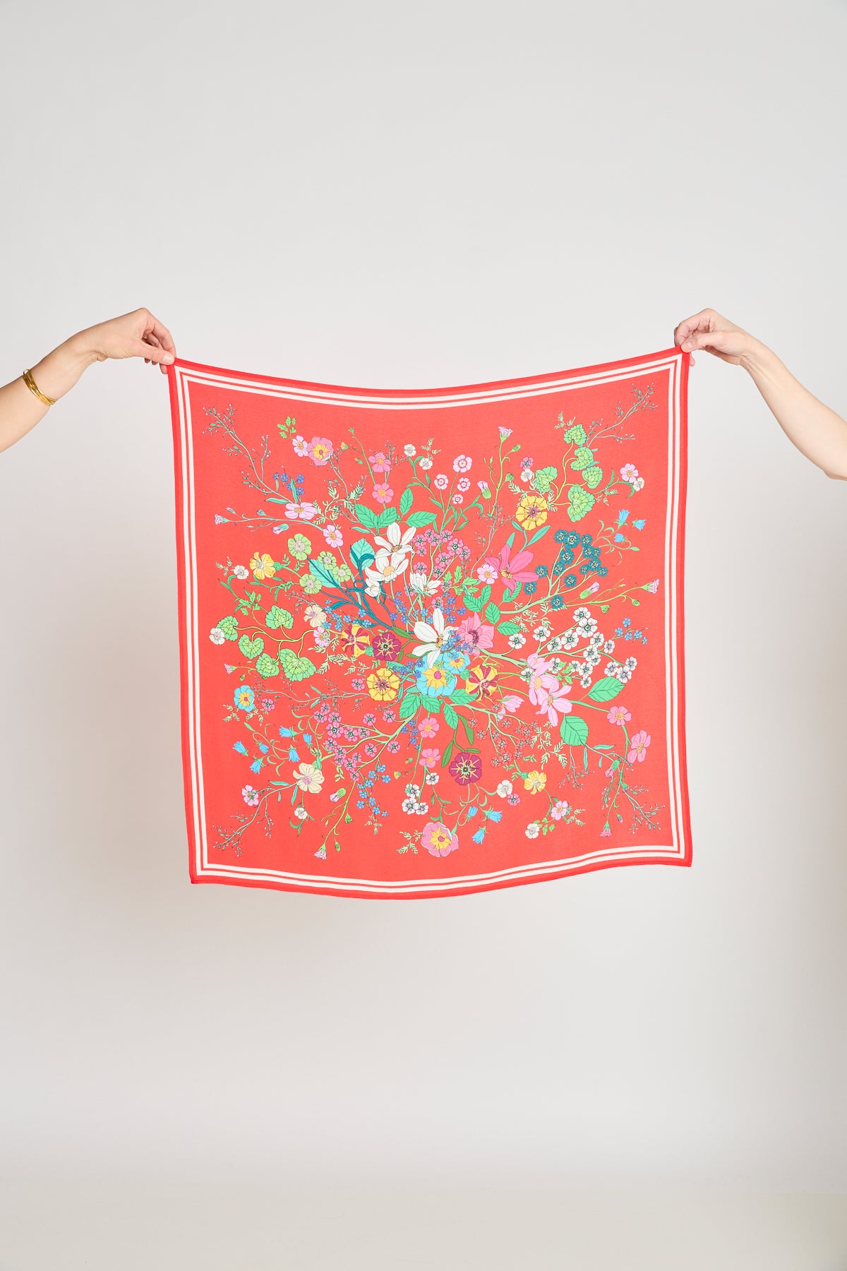 Doom and bloom scarf - Red