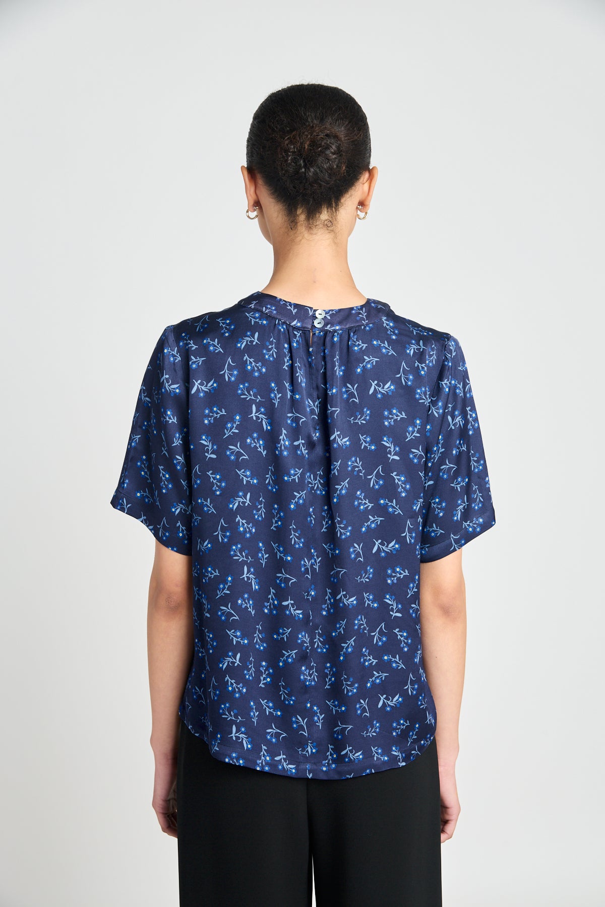 Levels tee